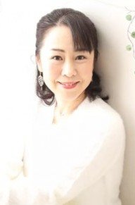 岩居由希子