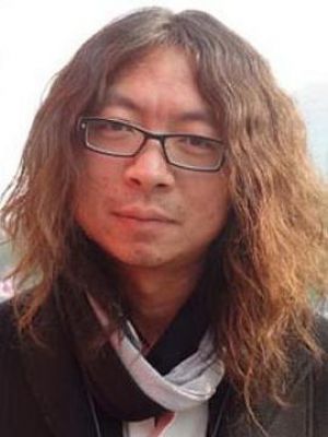 许知远